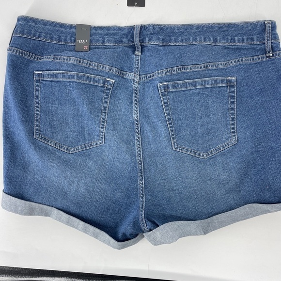 Torrid MID RI 35 SHORT VS HOME SKILLET - Picture 5 of 7